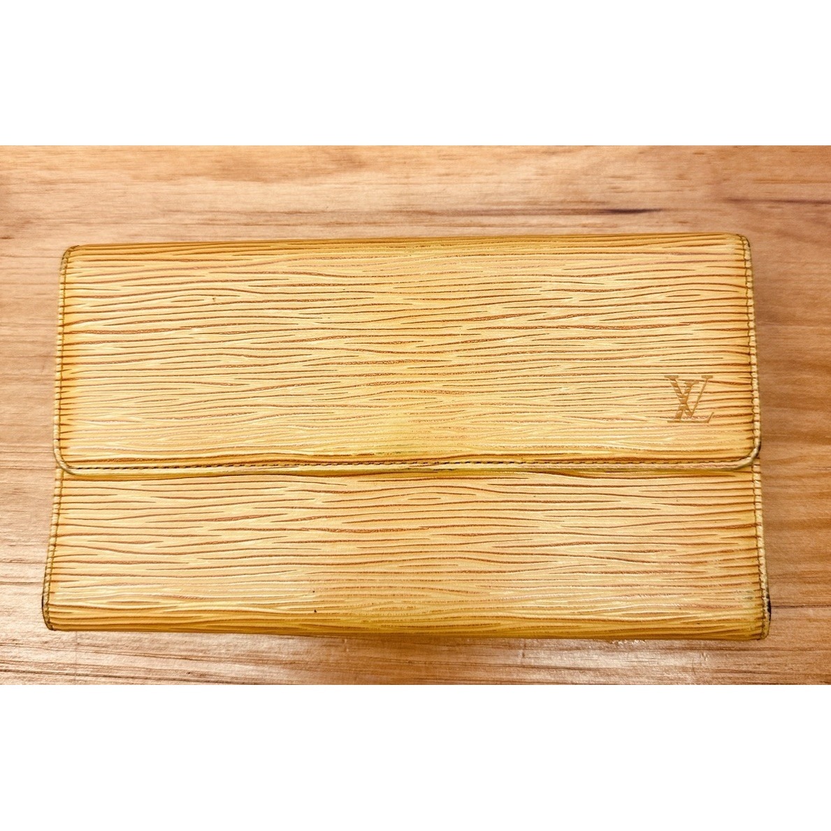 Louis Vuitton Epi Long Wallet International Yellow Purple Interior Pre-Owned